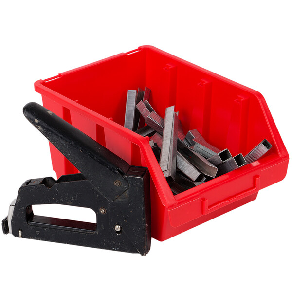 roter Materialflussbehlter 3,8 Liter und Stapelbox fr Werkzeugwnde