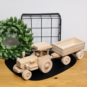 großer Holz Traktor mit Anhänger,...