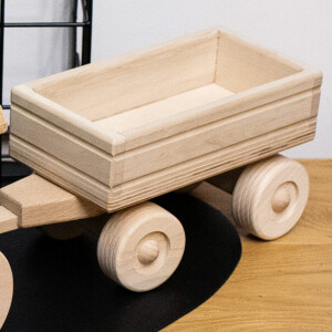 großer Holz Traktor mit Anhänger, Kindertraktor aus FSC Holz