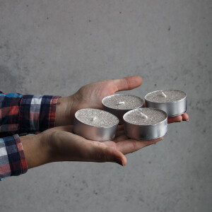 Teelichter, Duftkerzen aus Stearin, Duft indische Seide, 4er-Set