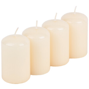 Kleine Stumpenkerze, Tafelkerze in Beige