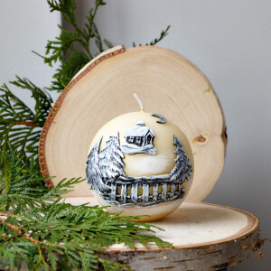 Kugelkerze zu Weihnachten, Weihnachtskerze mit Wachsmotiv