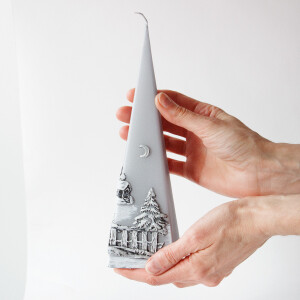 Große Pyramidenkerze mit Weihnachtsmotiv aus Wachs, Adventskerze