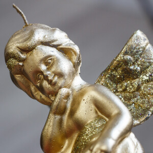 Engelskerze in Gold Filigrane Handarbeit für dein Zuhause