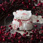 Stimmungsvolle Geschenk-Kerze als festliches Highlight