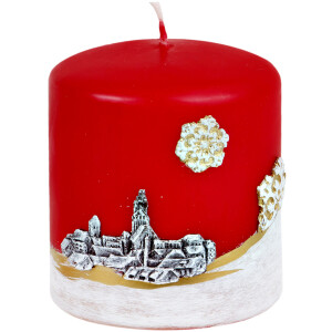 Stilsichere Stumpenkerze mit Winterlandschaft 8 x 9 cm