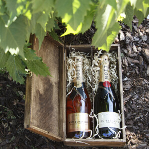 Holzkiste für 2 Flaschen, Flaschenkiste aus Holz, 36 × 20 × 10 cm