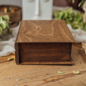 Geschenkkiste, Buch aus Holz, Eiche dunkel, 24 × 19 × 8 cm
