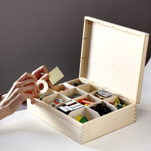 Teekiste aus Holz, unbehandelt, 12 Fächer, 28,5 × 23 × 8 cm