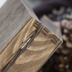 Flache kleine Holzkiste, Holzbox Eiche dunkel 24 x 17 x 5,5 cm