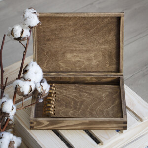 Flache kleine Holzkiste, Holzbox Eiche dunkel 24 x 17 x 5,5 cm