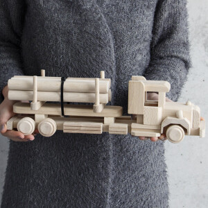 Lkw als Holzspielzeug mit Holzbalken,...