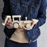 Bagger aus Holz, Radlader Holzspielzeug, 27 × 7 × 10 cm