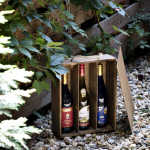 Geschenkkiste aus Holz für 3 Weinflaschen, 36 × 30 × 11 cm