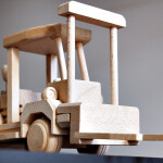 Gabelstapler aus Holz, Holzspielzeug Stapler 32 × 9 × 16 cm