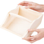 Holzschale mit Grif, Dekoschale aus Holz, 22 × 18 cm