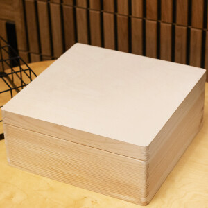 Quadratische große Holzkiste, 9,5 Liter mit Deckel, 30 × 30 × 13 cm