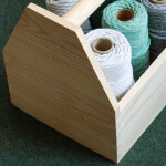 Werkzeugkasten aus Holz, Werkzeugträger mit Griff