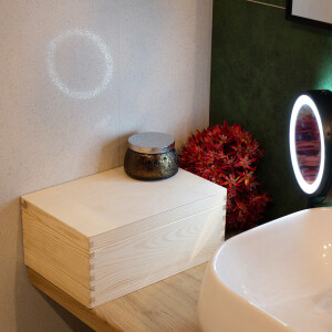 Vollholz-Kiste, Holzkiste mit Deckel, 30 × 20 × 14 cm